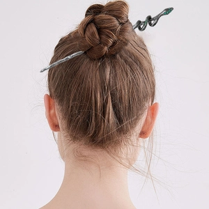 Vintage Metal Snake Hair Stick Green Rhinestone Serpent Hairpin Gothic Dark Style Headwear For Women Elegant Hair Accessories