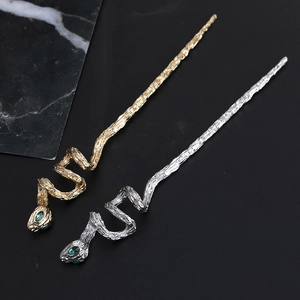 Épingles à cheveux vintage en forme de serpent or et argent avec pierres vertes