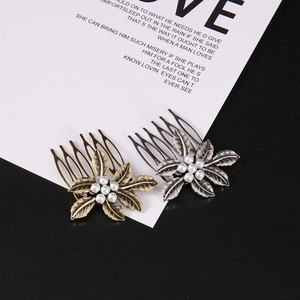 Vintage floral pearl hair combs in gold and silver finish with detailed leaf engraving