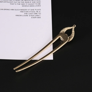 Vintage golden U-shaped hair pin with engraved turquoise style teardrop ornament