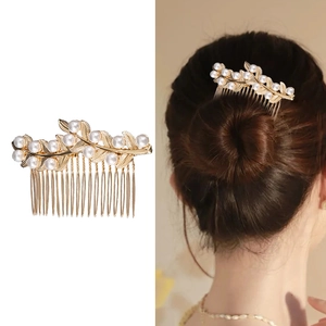 Vintage Leaf Artificial Pearl Hair Comb Alloy Electroplated Golden Bronze Elegant Bridal Hair Accessories For Women Wedding Party