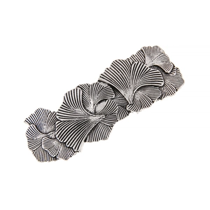 Retro ginkgo leaf spring hair clip in antique silver finish with detailed leaf veins
