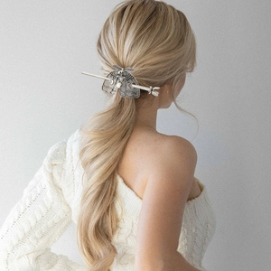 Pic à Cheveux Gothique Crâne de Mite Vintage en Alliage Électroplaqué Avec Phase de Lune pour Femmes Accessoires Cheveux Punk Halloween
