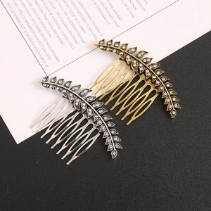 Vintage Alloy Leaf Hair Comb For Women Antique Gold Silver Rhinestone Inlaid Hairpins Elegant Headpiece For Wedding Party
