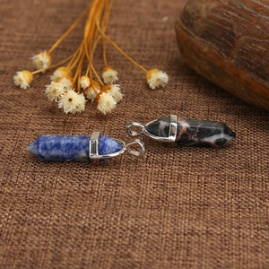 Natuursteen Zeshoekige Kolom Kristal Hanger Ketting Amethist Rozenkwarts Kogel Genezende Steen Sieraden Voor Unisex