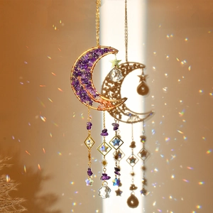 Mondform Lebensbaum Sonnenfänger mit lila Amethyst und goldener Kristallkette