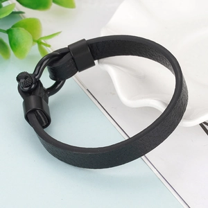 Men's minimalist black lychee pattern leather bracelet with U-shaped stainless steel shackle