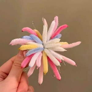 Pince à cheveux feu d'artifice colorée faite à la main avec tiges en chenille pour femmes