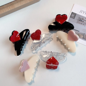 Pince à Cheveux Cœur Doux pour Femmes Acrylique Coréen Mignon Frange Requin Clip Accessoires de Coiffure pour Quotidien Valentin Cadeau