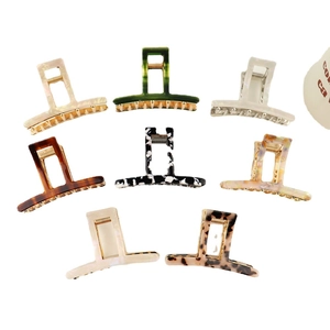 Set of 8 French vintage leopard print acetate hair claws in various stylish colors