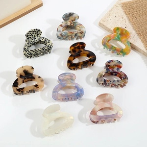 Pinza per Capelli in Acetato Vintage Francese Retro Tartarugata Geometrica Svuotata Mini Fermaglio per Capelli Donna Accessorio Quotidiano