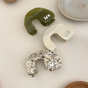 Three-piece set of elegant acetate hair claws with rhinestone H letter in various colors