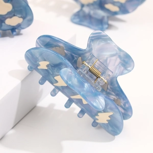 Cloud pattern acetate hair claw clip in light blue marble finish for women styling