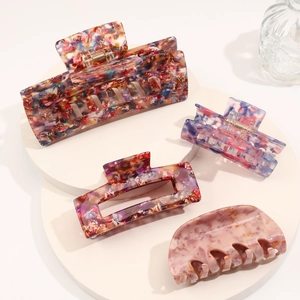 French Vintage Acetate Hair Claw Clip For Women Elegant Marble Texture Floral Pattern Large Hollow Geometric Hair Barrette