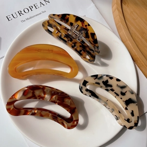 French Style Large Acetate Hollow Out Moon Hair Claw Clip For Women Leopard Tortoise Shell Marble Pattern Fashion Hair Accessories