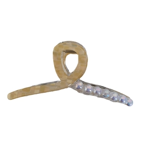 Pince à cheveux champagne avec motif à carreaux et perles nacrées irisées élégantes