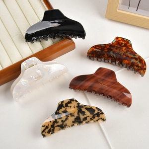 Handmade French Vintage Acetate Hair Claw Leopard Print Hair Clip Elegant Hair Accessory For Women Office Daily Use