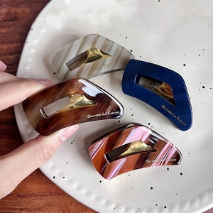 French Vintage Acetate Hair Claw Clip Geometric Marble Texture Shark Clip Handmade Hair Accessories For Women Hair Styling