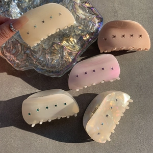 Pinze per capelli in acetato francese con strass in cinque eleganti colori pastello