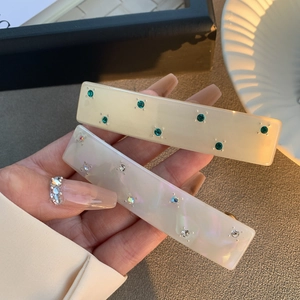 Barrette à Cheveux Rectangulaire en Acétate et Strass Élégante Fait à la Main Style Français Pince à Ressort pour Femme Accessoire Cheveux Quotidien