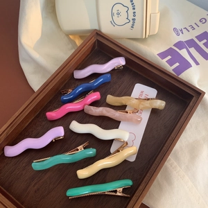 Lot de 10 barrettes à cheveux ondulées aux couleurs acidulées avec pinces crocodiles dorées