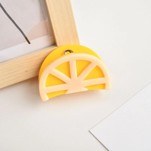 Cute Summer Lemon Shape Acetate Hair Claw Clip Fresh Fruit Style Small Hair Jaw Accessory For Women Hair Styling Daily Wear