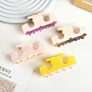Fashion Acetate Wave Edge Hair Claw Clip Hollow Color Block Shark Clip Elegant Hair Accessories For Women Daily Styling