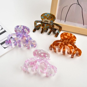 Set mit 4 Haarklammern aus Acetat mit Blumenmuster und Bernstein-Optik für elegante Frisuren