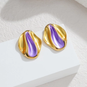 Irregular pleated geometric stud earrings in gold and purple for a minimalist look