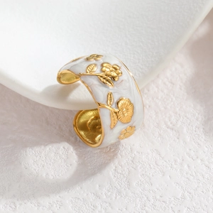 Vintage gold-plated floral ring with white enamel and 3D flower petals for women