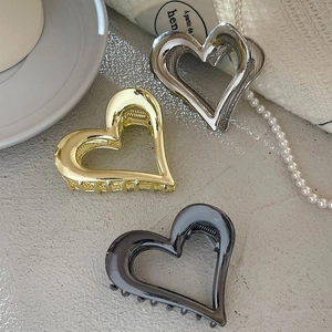 Hohlherz Metall Haarklammer Elegante Legierung Rutschfest Hai-Clip Haarschmuck Für Damen Täglich Haarstyling