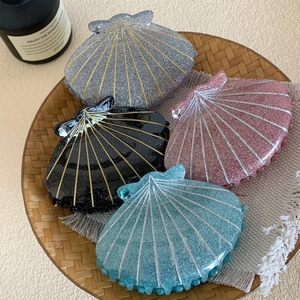 Pinces à cheveux en forme de coquille avec lignes dorées et paillettes, quatre couleurs