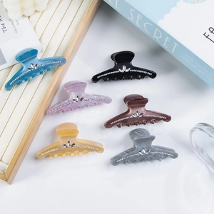 Lot de 6 pinces à cheveux élégantes pour femmes avec strass et motifs marbrés variés