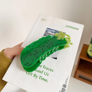Creative green cucumber shaped acetate hair claw clip for women's unique hair styling