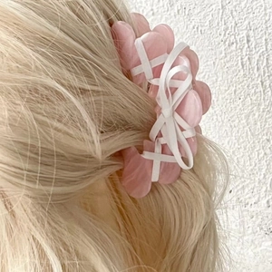 Pince à cheveux élégante en acétate rose avec ruban et nœud style ballerine pour femmes