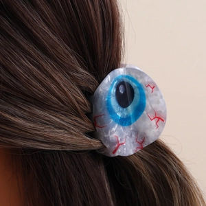 Acrylic Evil Eye Hair Claw Clip Gothic Eyeball Shark Clip Marble Texture Halloween Hair Accessories For Women Party Jewelry