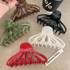 French Handmade Large Acetate Hair Claw Clip Hollow Glossy Shark Clip Fashion Geometric Hair Accessories For Women Girls