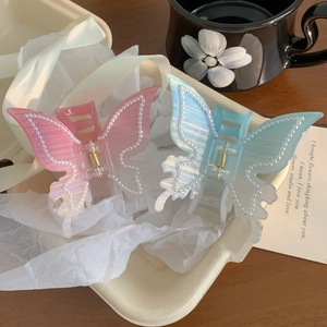 Pinces à cheveux papillon élégantes en acétate rose et bleu avec perles et nacre