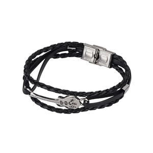 Bracciale multistrato in pelle intrecciata nera da uomo con ciondolo chitarra argento