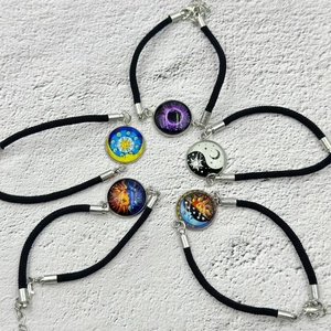 Braccialetti di Coppia Sole Luna Stelle in Acciaio Inossidabile con Cabochon di Vetro Bracciale in Corda Intrecciata per Regalo di San Valentino Gioielli Unisex