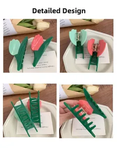 Vues détaillées des pinces à cheveux tulipes en acétate avec ressort et design floral
