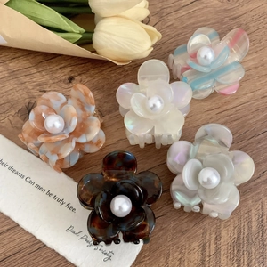 Pince à Cheveux Fleur en Acétate Style Français Avec Künstliche Perle d'Imitation Élégante Petite Pince à Cheveux pour Femme