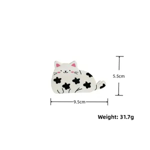 Vista dettagliata della pinza per capelli gatto con 9.5cm lunghezza e 31.7g peso