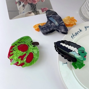 Pinces à cheveux Halloween en acétate avec motifs de pomme empoisonnée et chapeau de sorcière