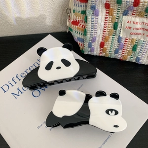 Niedliches Panda-Haarklammer-Set aus schwarz-weißem Acryl für elegantes Haarstyling
