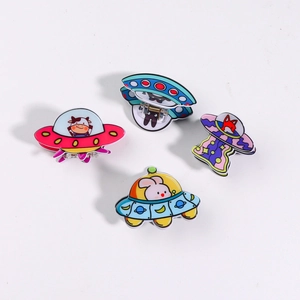 Cute cartoon UFO hair claws set with colorful alien patterns for women's hairstyles