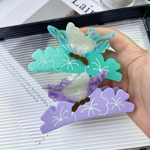 Elegant Acetate Butterfly Hair Claw Clip For Women Handmade Floral Pattern Gradient Large Shark Clip Fashion Hair Accessory