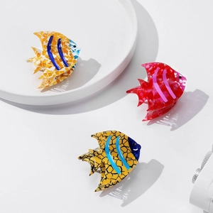 Trois pinces à cheveux en acétate forme poisson tropical en orange rose et jaune