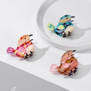 Cute Bird Shaped Acetate Hair Claw For Women Colorful Marble Texture Animal Design Handmade Shark Hair Clip Hair Accessories