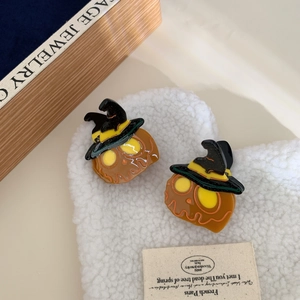 Pinza per capelli a zucca di Halloween con cappello da strega e glitter su morbido pile